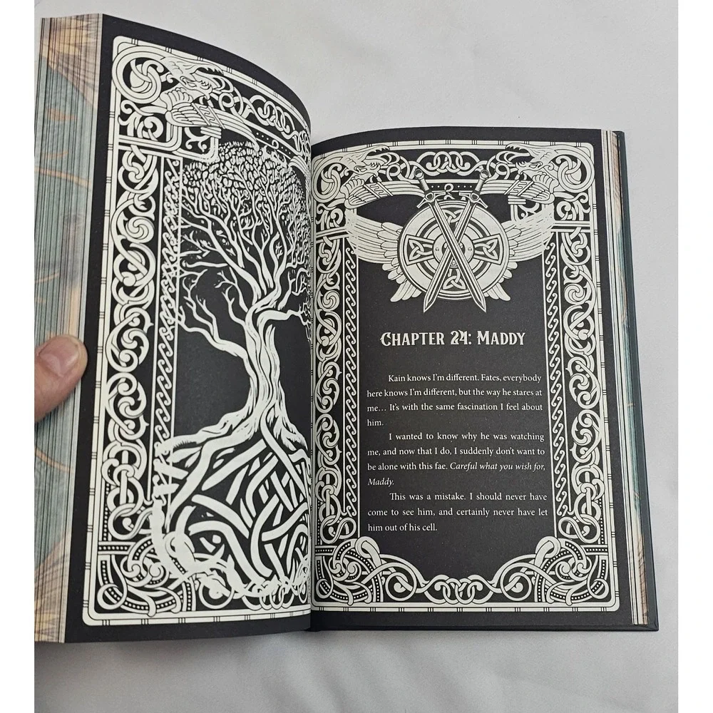 Of Blades and Wings Eliza Raine Fabled Signed HC Exclusive‎ Edition Book